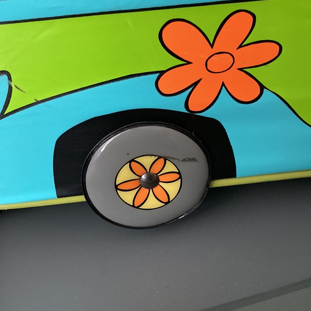 Scooby Doo Mystery Machine rolling luggage suitcase bag - Picture 2 of 13